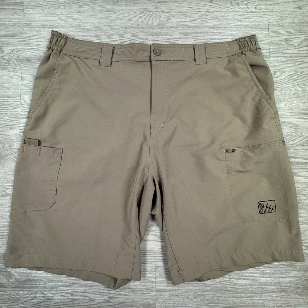 Fintech Men's Performance Fishing Shorts Brown XXL Stretch Cargo Pockets Coastal